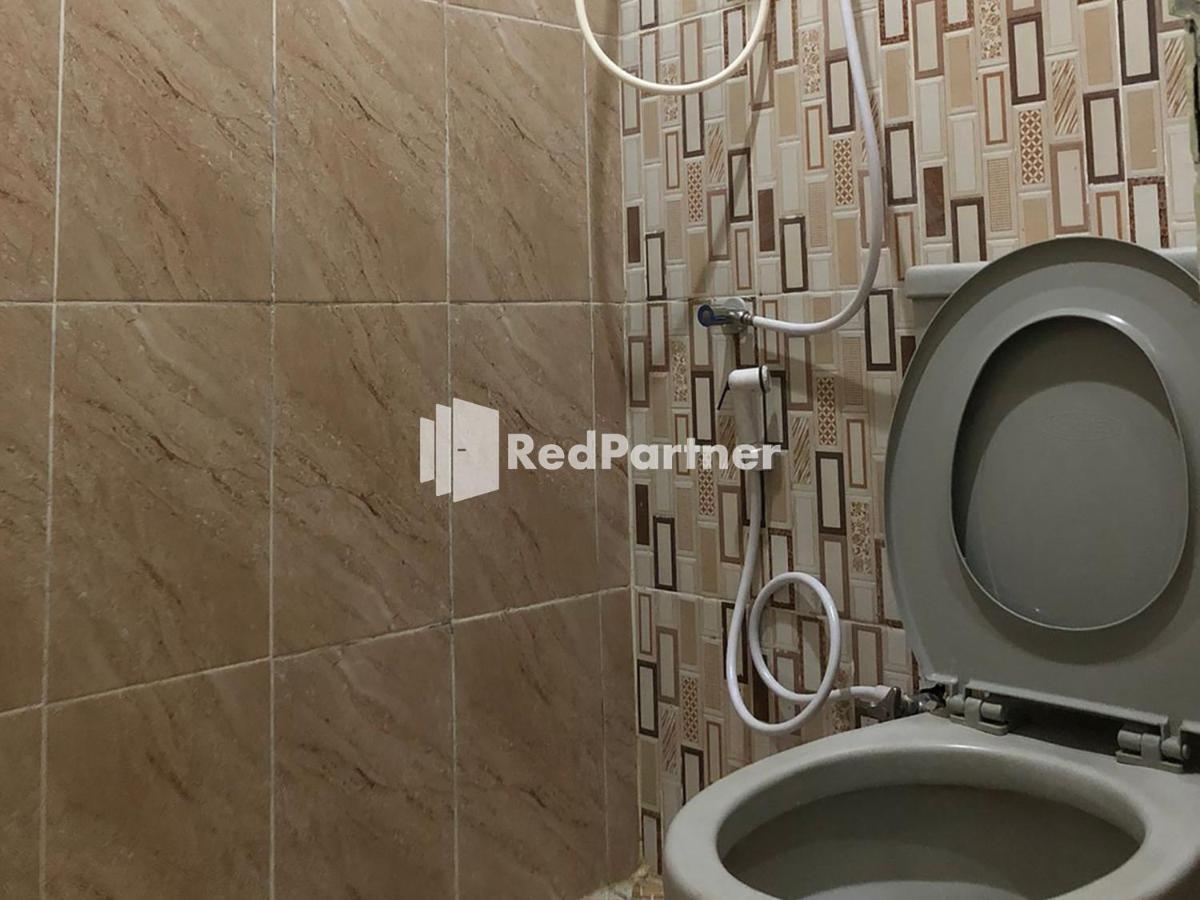 Seungit Syariah Inn Tebet Mitra Reddoorz Τζακάρτα Εξωτερικό φωτογραφία